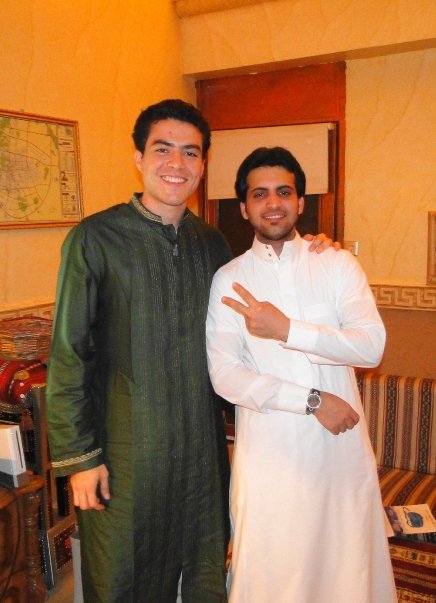 Newcomer in a thobe with his Saudi friend in Riyadh, 2009, what making friends in Saudi Arabia looks like